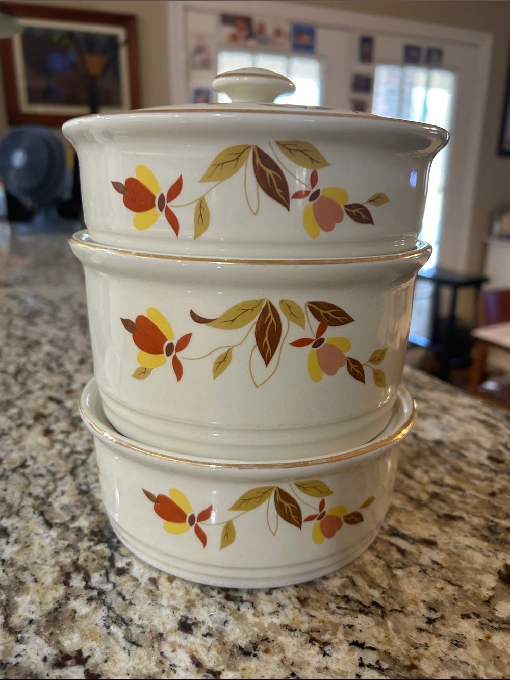 Vintage Hall Jewel Tea Autumn Leaf Set of 3 Stackable Casserole Dish with Lid